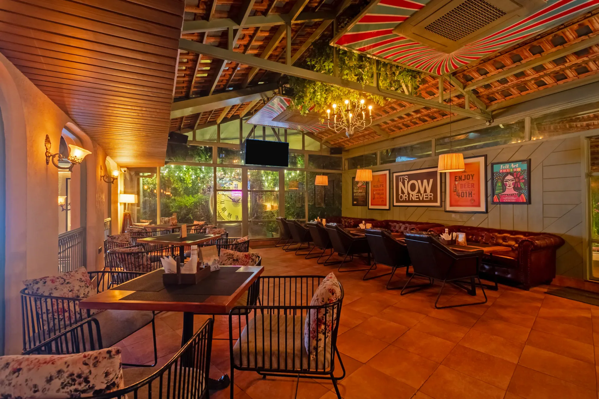 The dining room under its striped awning